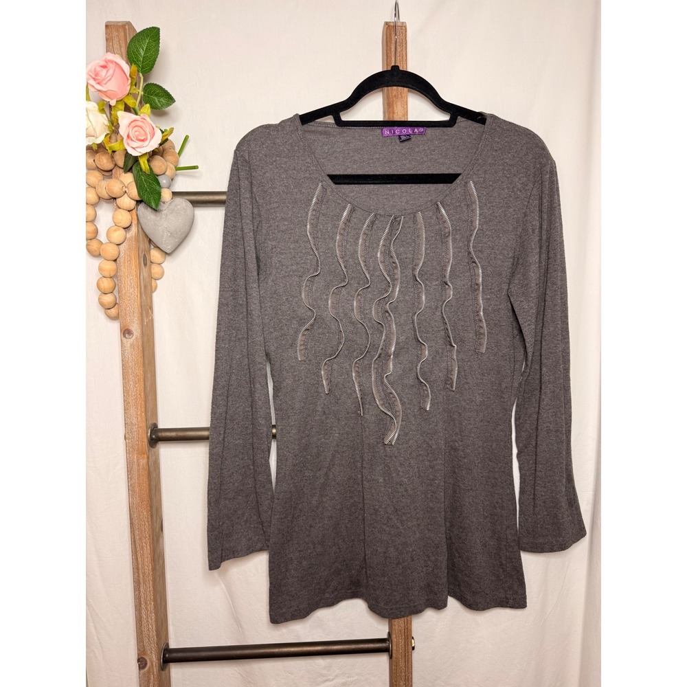 Nicola Womens Large Gray Long Sleeve Scoop Neck Top Zipper Ruffle Detail Edgy